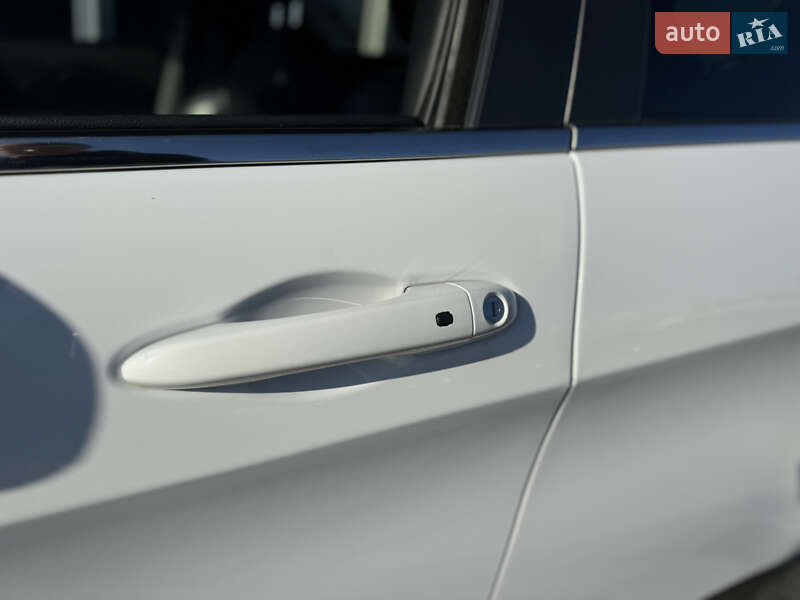 Внедорожник / Кроссовер Jeep Cherokee 2019 в Киеве фото 14 Внедорожник / Кроссовер Jeep Cherokee 2019 в Киеве