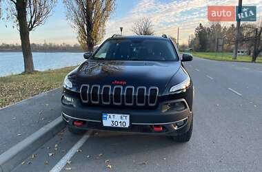 Внедорожник / Кроссовер Jeep Cherokee 2014 в Бурштыне