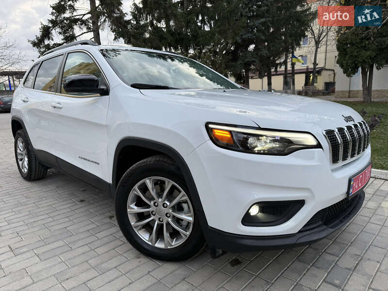 Внедорожник / Кроссовер Jeep Cherokee 2023 в Каменец-Подольском
