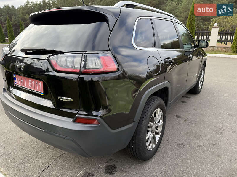 Внедорожник / Кроссовер Jeep Cherokee 2018 в Киеве