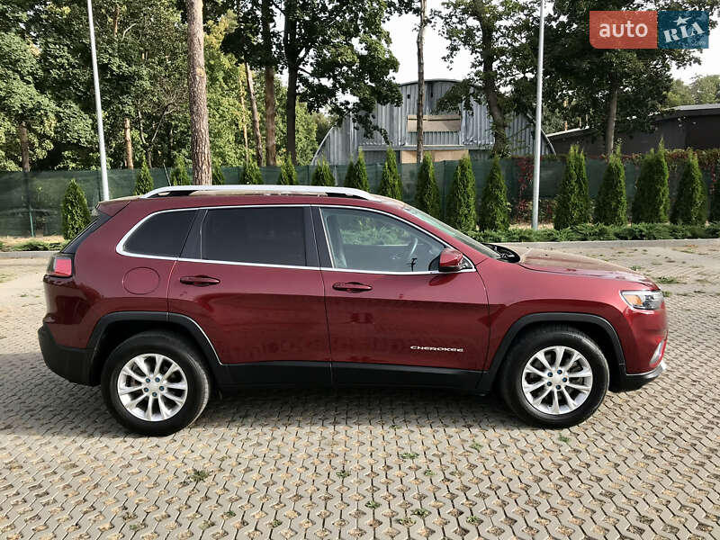 Внедорожник / Кроссовер Jeep Cherokee 2018 в Харькове
