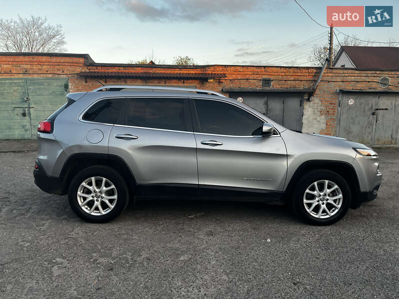 Внедорожник / Кроссовер Jeep Cherokee 2016 в Белой Церкви фото 8 Внедорожник / Кроссовер Jeep Cherokee 2016 в Белой Церкви