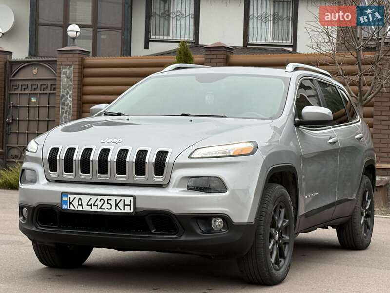 Внедорожник / Кроссовер Jeep Cherokee 2016 в Борисполе