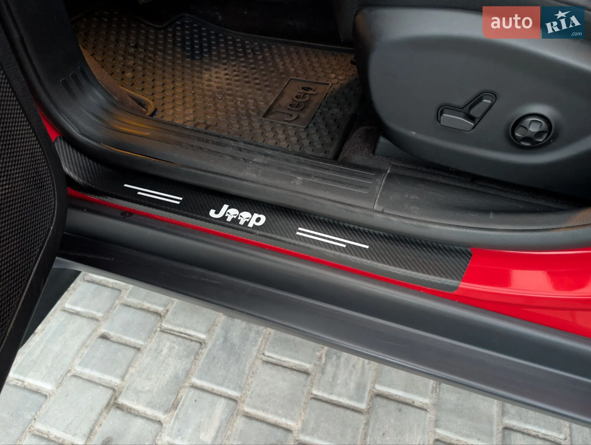 2017 Jeep Cherokee - мініатюра 13
