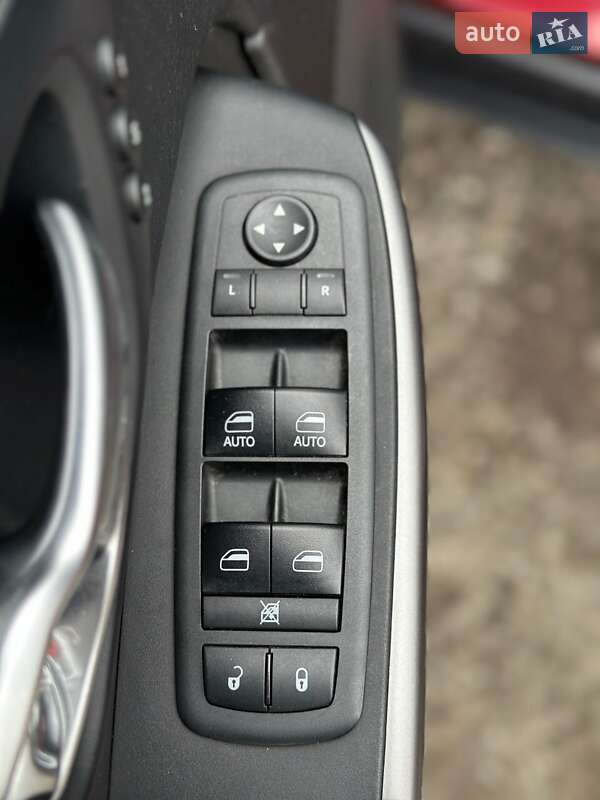 Внедорожник / Кроссовер Jeep Cherokee 2018 в Белогородке