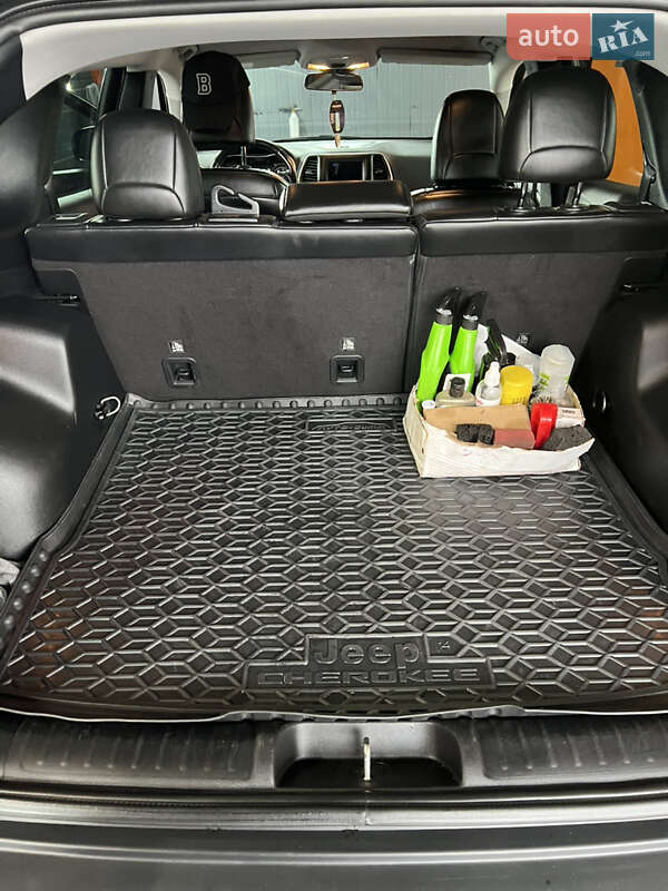 Позашляховик / Кросовер Jeep Cherokee 2019 в Рівному фото 21 Позашляховик / Кросовер Jeep Cherokee 2019 в Рівному