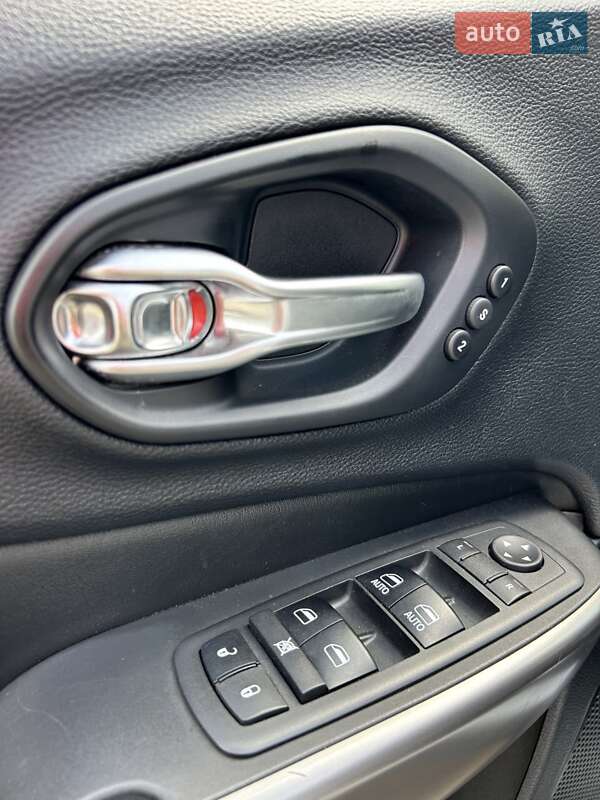 Внедорожник / Кроссовер Jeep Cherokee 2018 в Сумах фото 29 Внедорожник / Кроссовер Jeep Cherokee 2018 в Сумах