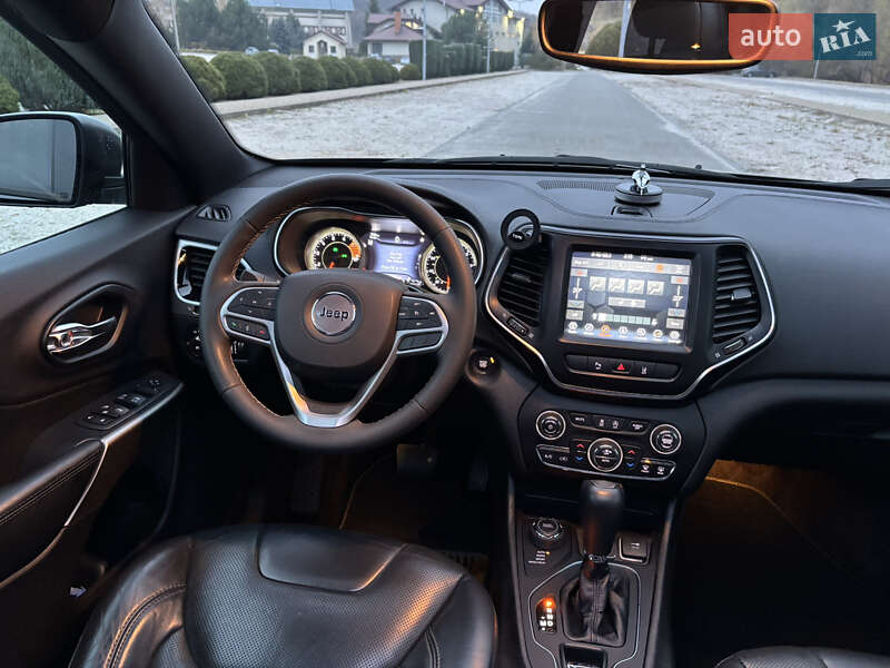 Внедорожник / Кроссовер Jeep Cherokee 2021 в Днепре фото 7 Внедорожник / Кроссовер Jeep Cherokee 2021 в Днепре
