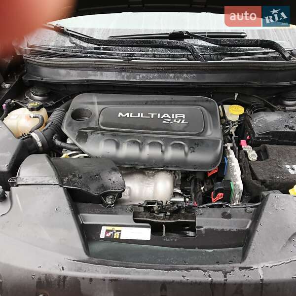 Позашляховик / Кросовер Jeep Cherokee 2016 в Луцьку фото 6 Позашляховик / Кросовер Jeep Cherokee 2016 в Луцьку