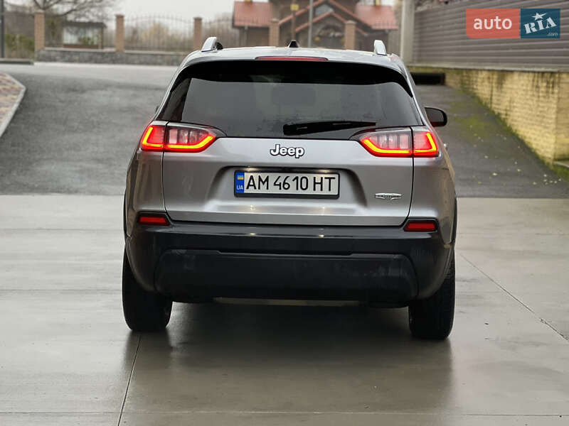 Внедорожник / Кроссовер Jeep Cherokee 2020 в Бердичеве