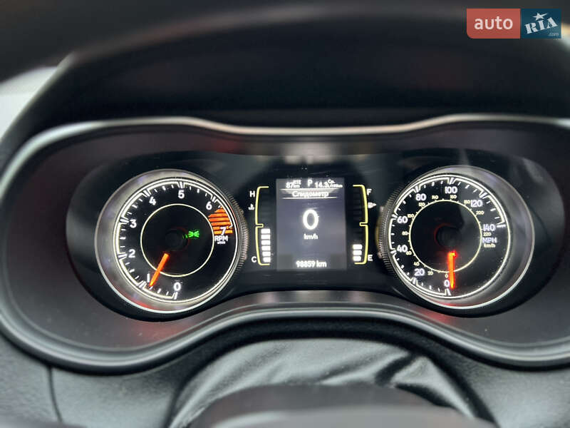 Внедорожник / Кроссовер Jeep Cherokee 2020 в Бердичеве