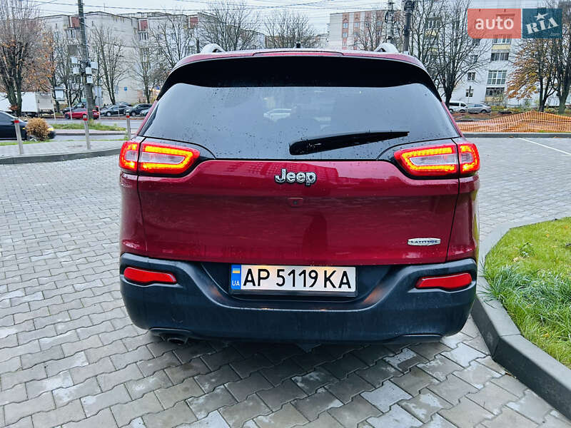 Внедорожник / Кроссовер Jeep Cherokee 2015 в Луцке фото 8 Внедорожник / Кроссовер Jeep Cherokee 2015 в Луцке