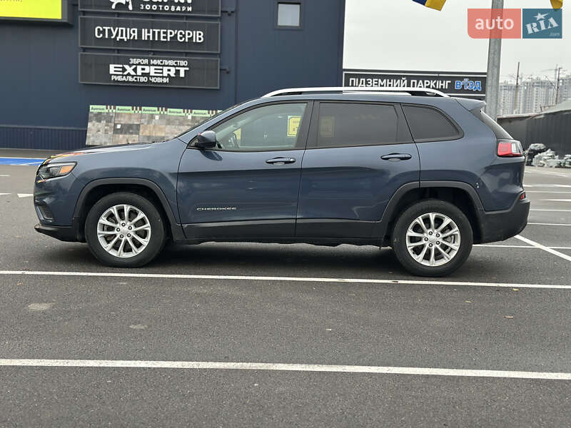 Внедорожник / Кроссовер Jeep Cherokee 2020 в Киеве