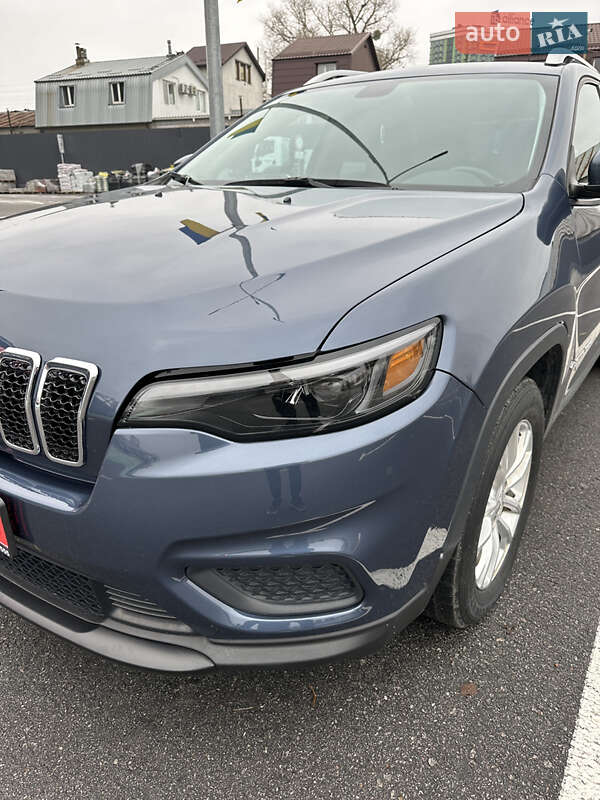 Внедорожник / Кроссовер Jeep Cherokee 2020 в Киеве