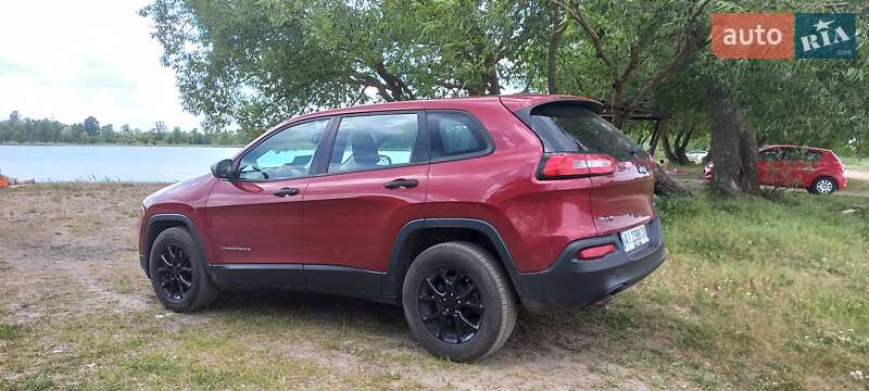 Позашляховик / Кросовер Jeep Cherokee 2014 в Києві