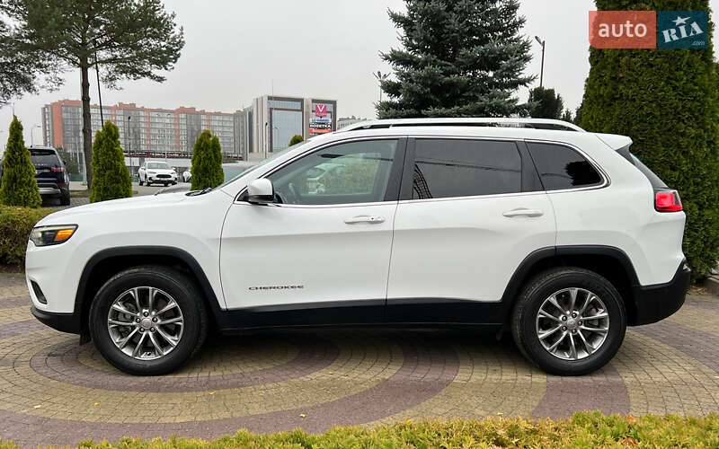 Позашляховик / Кросовер Jeep Cherokee 2019 в Львові
