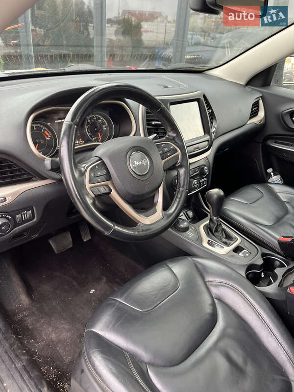Внедорожник / Кроссовер Jeep Cherokee 2016 в Львове фото 11 Внедорожник / Кроссовер Jeep Cherokee 2016 в Львове