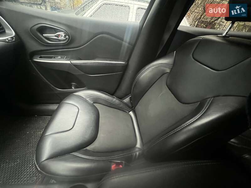 Позашляховик / Кросовер Jeep Cherokee 2018 в Дніпрі