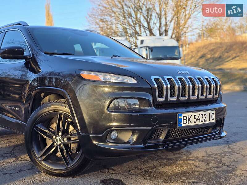 Позашляховик / Кросовер Jeep Cherokee 2015 в Рівному фото 14 Позашляховик / Кросовер Jeep Cherokee 2015 в Рівному