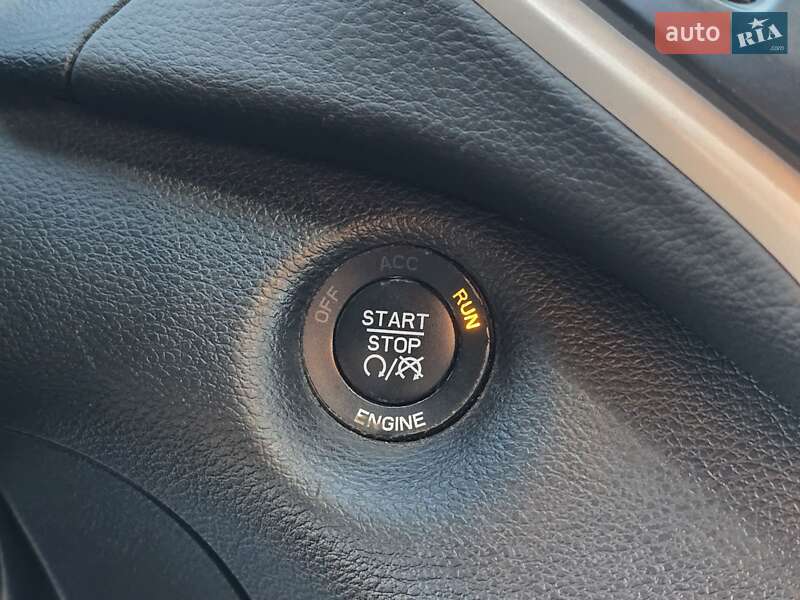 Позашляховик / Кросовер Jeep Cherokee 2015 в Рівному фото 33 Позашляховик / Кросовер Jeep Cherokee 2015 в Рівному