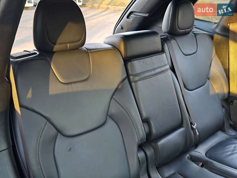 Позашляховик / Кросовер Jeep Cherokee 2015 в Рівному фото 68 Позашляховик / Кросовер Jeep Cherokee 2015 в Рівному