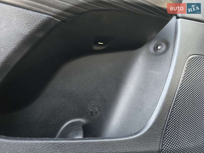 Позашляховик / Кросовер Jeep Cherokee 2015 в Рівному фото 74 Позашляховик / Кросовер Jeep Cherokee 2015 в Рівному