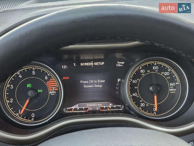 Позашляховик / Кросовер Jeep Cherokee 2015 в Рівному фото 88 Позашляховик / Кросовер Jeep Cherokee 2015 в Рівному