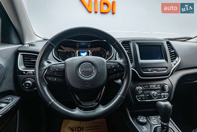 Внедорожник / Кроссовер Jeep Cherokee 2019 в Киеве фото 12 Внедорожник / Кроссовер Jeep Cherokee 2019 в Киеве