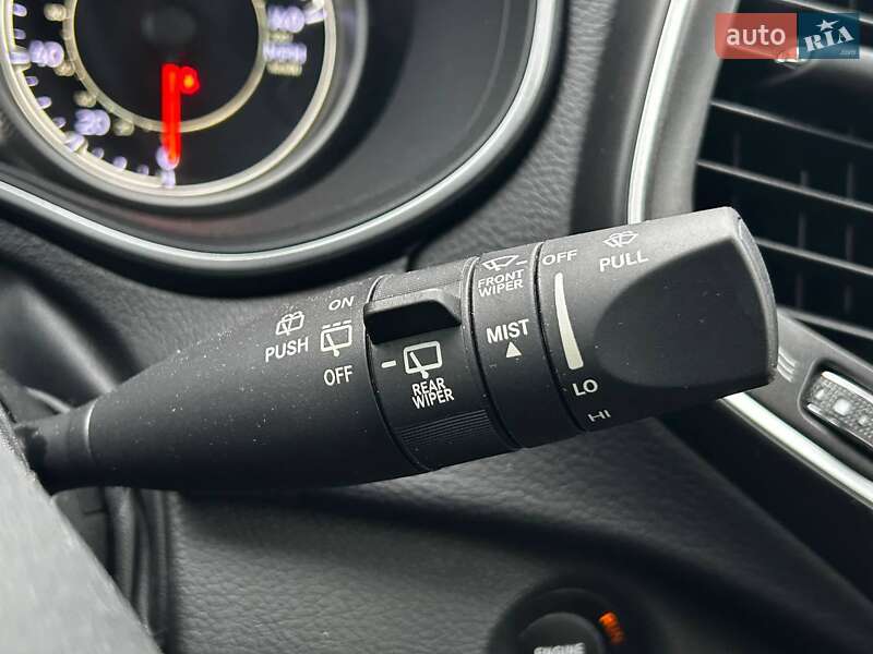 Внедорожник / Кроссовер Jeep Cherokee 2018 в Киеве