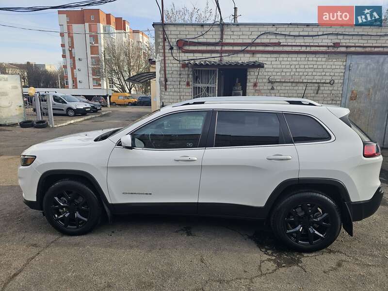 Позашляховик / Кросовер Jeep Cherokee 2019 в Житомирі фото 5 Позашляховик / Кросовер Jeep Cherokee 2019 в Житомирі