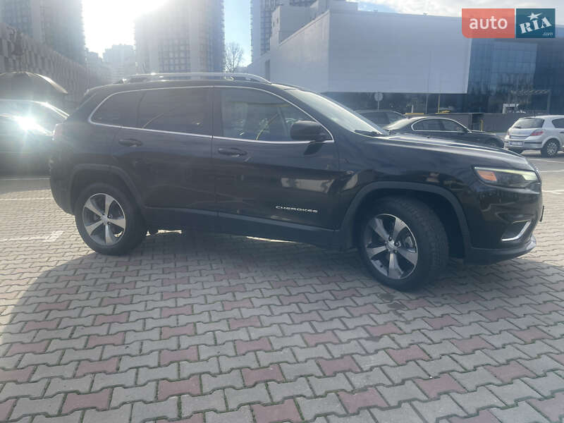 Внедорожник / Кроссовер Jeep Cherokee 2019 в Одессе фото 6 Внедорожник / Кроссовер Jeep Cherokee 2019 в Одессе
