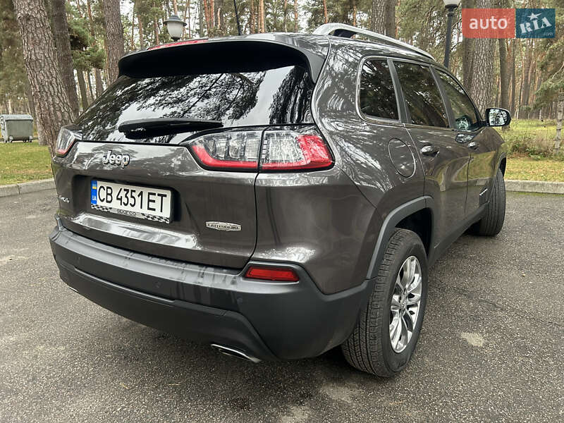 Позашляховик / Кросовер Jeep Cherokee 2020 в Чернігові