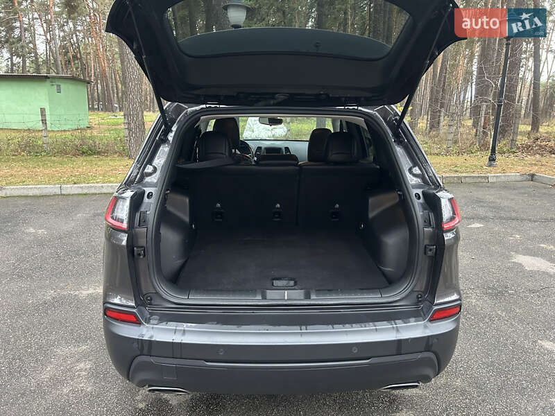 Позашляховик / Кросовер Jeep Cherokee 2020 в Чернігові