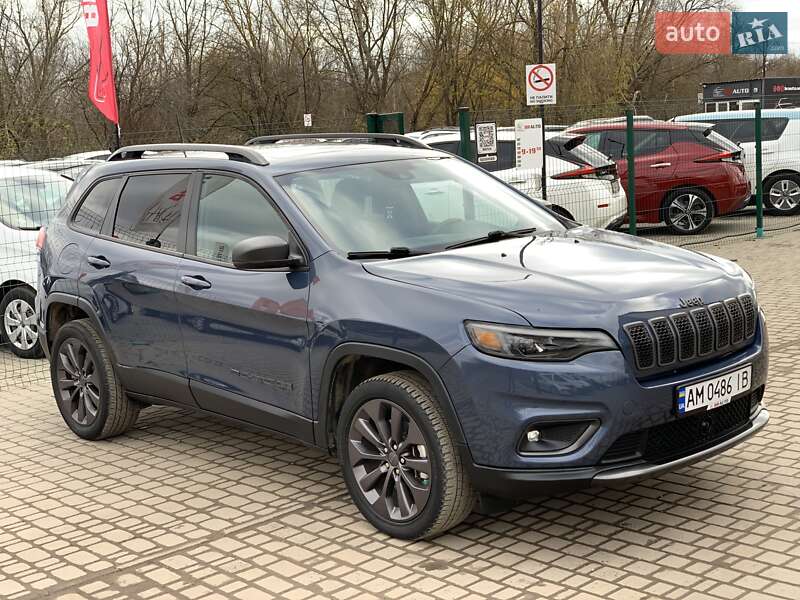 Позашляховик / Кросовер Jeep Cherokee 2021 в Бердичеві