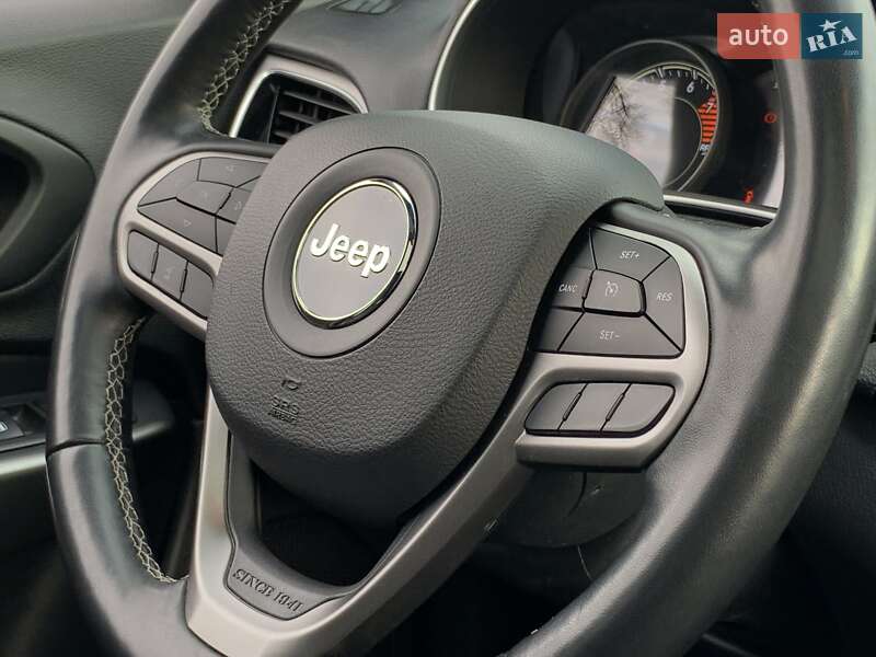 Позашляховик / Кросовер Jeep Cherokee 2021 в Бердичеві