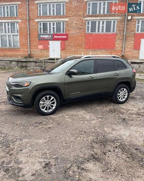 Внедорожник / Кроссовер Jeep Cherokee 2019 в Киеве