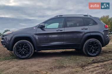 Внедорожник / Кроссовер Jeep Cherokee 2017 в Днепре
