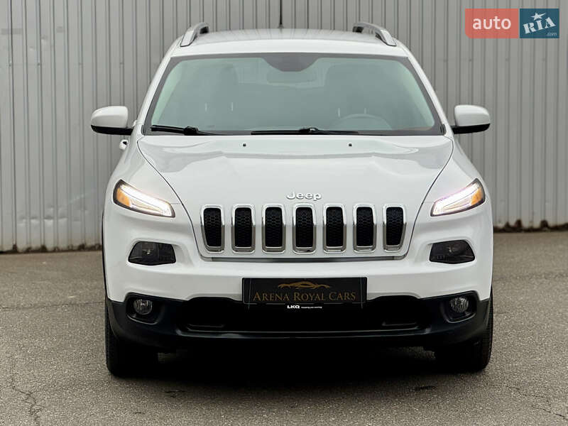 Внедорожник / Кроссовер Jeep Cherokee 2017 в Киеве