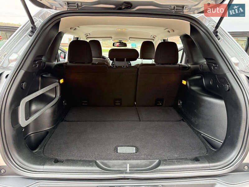 Внедорожник / Кроссовер Jeep Cherokee 2017 в Теребовле фото 28 Внедорожник / Кроссовер Jeep Cherokee 2017 в Теребовле