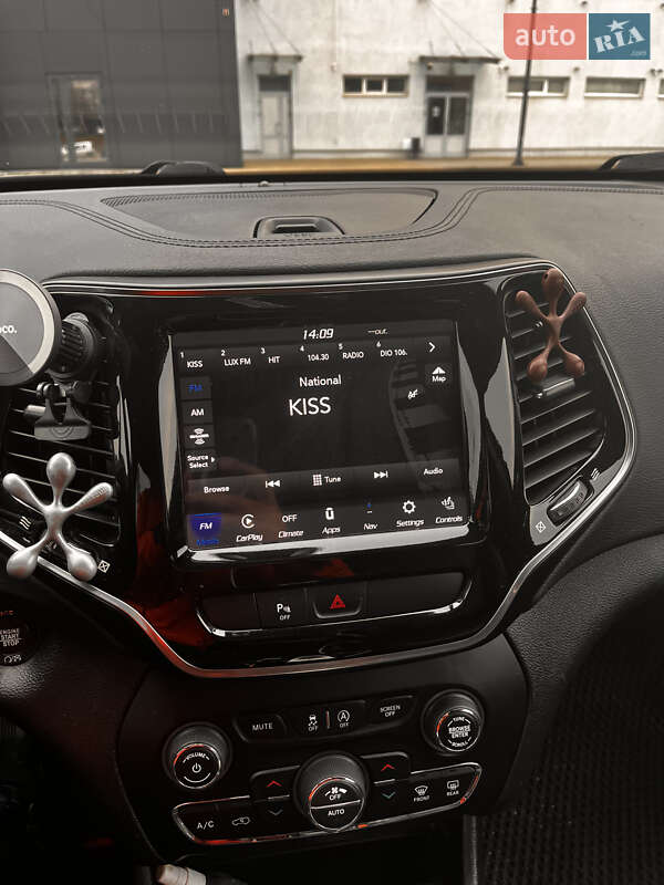 Внедорожник / Кроссовер Jeep Cherokee 2018 в Львове фото 24 Внедорожник / Кроссовер Jeep Cherokee 2018 в Львове