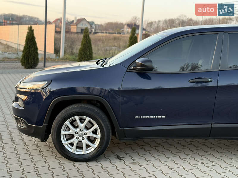Внедорожник / Кроссовер Jeep Cherokee 2014 в Хмельницком фото 9 Внедорожник / Кроссовер Jeep Cherokee 2014 в Хмельницком