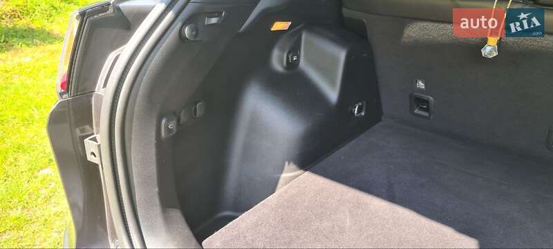 Позашляховик / Кросовер Jeep Cherokee 2019 в Івано-Франківську