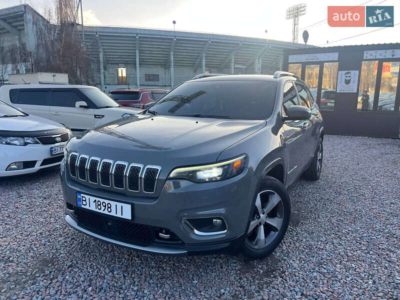 Внедорожник / Кроссовер Jeep Cherokee 2020 в Полтаве