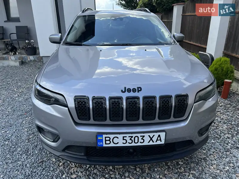 Jeep Cherokee