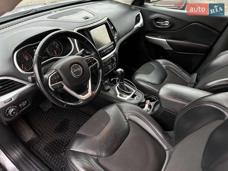 Внедорожник / Кроссовер Jeep Cherokee 2018 в Виннице фото 30 Внедорожник / Кроссовер Jeep Cherokee 2018 в Виннице