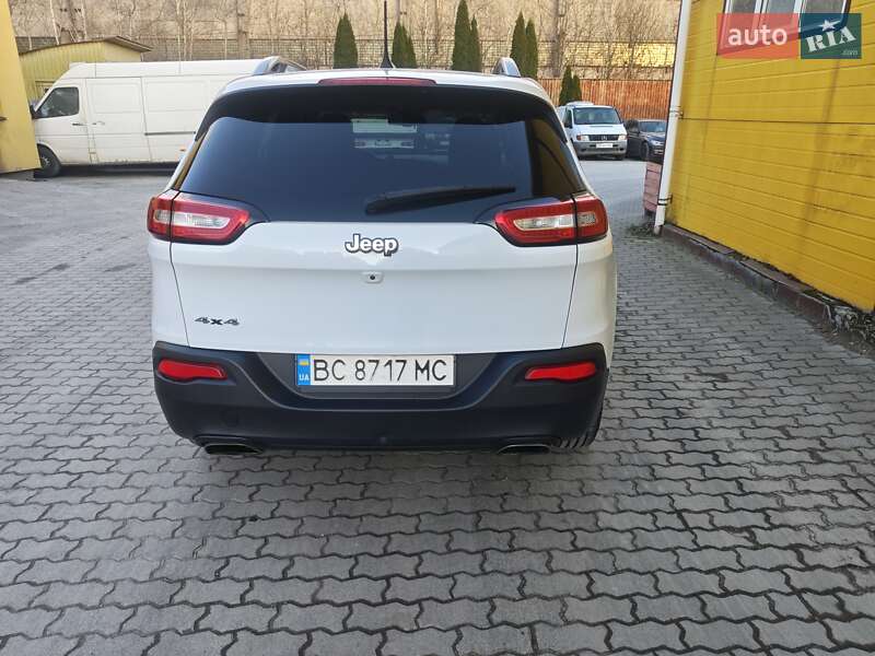 Внедорожник / Кроссовер Jeep Cherokee 2017 в Львове