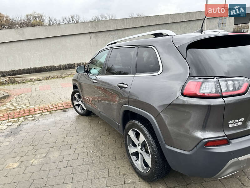 Позашляховик / Кросовер Jeep Cherokee 2018 в Івано-Франківську