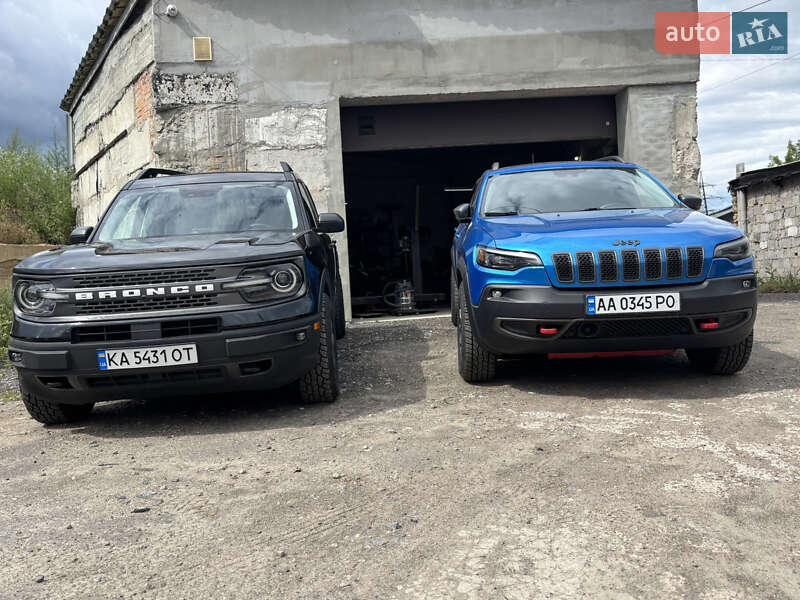Позашляховик / Кросовер Jeep Cherokee 2018 в Києві