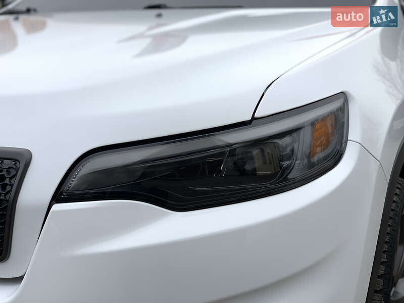Внедорожник / Кроссовер Jeep Cherokee 2021 в Бердичеве