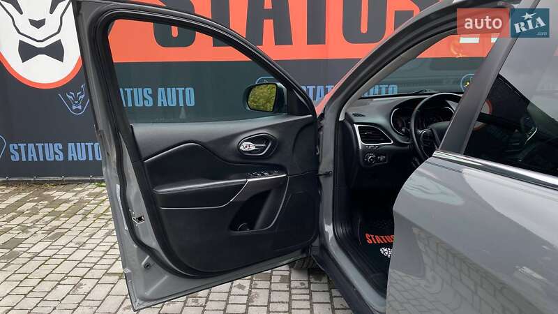 Внедорожник / Кроссовер Jeep Cherokee 2019 в Виннице фото 16 Внедорожник / Кроссовер Jeep Cherokee 2019 в Виннице